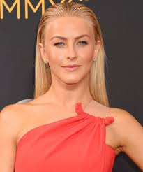 julianne hough vy lipstick for