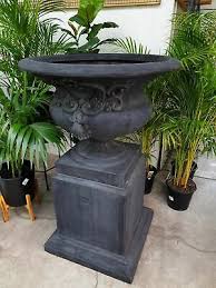 Pedestal Pot Round Bowl Planter Black