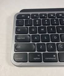 logitech mx keys wireless keyboard