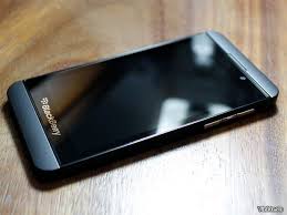 Purchase a certified used blackberry from the mobile base and save big compared to the carriers. Blackberry 10 L Series Resurfaces This Time In Vietnam Blackberry Z10 Blackberry 10 Latest Mobile Phones