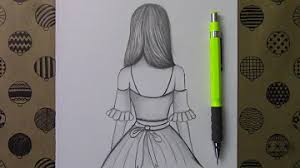 Peluş ayıcık ve bereli/uzun saçlı kız çizimi. Arkasi Donuk Kadin Resmi Karakalem
