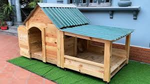 40 Free Diy Pallet Dog House Plans And