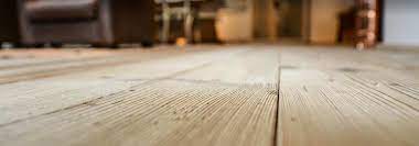 how much does laminate flooring cost in