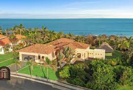 beachfront homes in panama