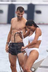 Nicole Scherzinger packs on PDA with Grigor Dimitrov in St Tropez | Daily  Mail Online