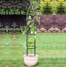 Large Classic Metal Garden Obelisk