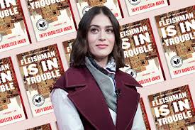 jewish actress lizzy caplan to star in