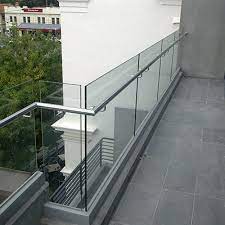 toughened glass balcony railing at rs