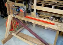 ingenious foot powered lathe