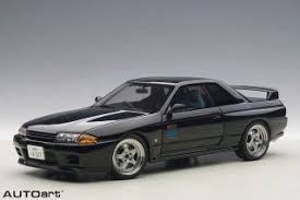 It was serialized in weekly young magazine from 1995 to 2013, with the chapters collected into 48 tankōbon volumes by kodansha. Nissan Skyline Gt R R32 V Spec Ii New Initial D The Movie Legend 2 Racer Diecast Car Hobbysearch Diecast Car Store