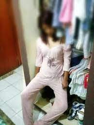 Headless corpse of the girl. Young Teen Hangs Herself In Grandma S Closet