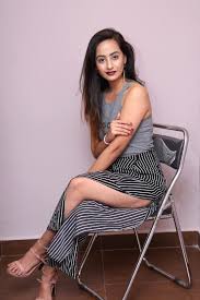 Beauty Galore HD : Ameeksha Pawar Shocking Hot Ass Visible In Slit Dress