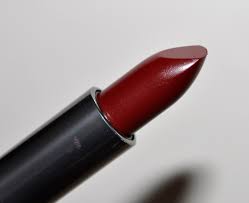 48 rouge artist intense lipstick review