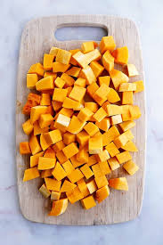 how to cut ernut squash into cubes