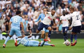 Tottenham played against manchester city in 2 matches this season. Ezzxetqwlcz3em