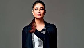 The hottest couple in bollywood, saif is eleven years older than kareena and also a divorcee. Kareena Kapoor Net Worth 2021 Age Height Weight Husband Kids Bio Wiki Wealthy Persons