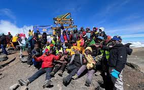 Huawei provides Mt Kilimanjaro summit with network coverage - DCD