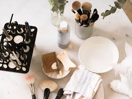 how to wash makeup brushes properly