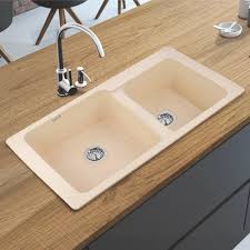 Toyo Wall Mounted Traditional Kitchen Sink