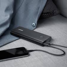 Large capacity power bank with 15v support for larger handheld devices. Anker Powercore 26800 Pd