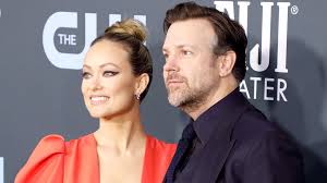 Jason was hired as a writer in 2003, and has made uncredited appearances during his writing stint, usually appearing as an audience member during that week's host's monologue. Olivia Wilde And Jason Sudeikis Break Up After Nearly 10 Years Together Ents Arts News Sky News