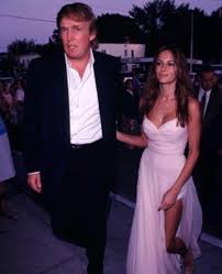Eski manken, değerli mücevher ve saat tasarımcısı olan melania trump. Pin Von Andre Auf Melania Trump Trump Hochzeit Melania Knauss Trump First Ladies