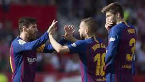 Que no acabó en buen puerto por el pase demasiado largo del marroquí. Sevilla 2 4 Barcelona Report Ratings Reaction As Lionel Messi Hat Trick Earns Blaugrana Win 90min