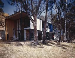 One of the most famous houses in Los Angeles  and acknowledged world wide  as a seminal modernist single home design  Case Study House     is arguably  Pierre     The HouseGawk