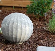 23 Best Diy Garden Ball Ideas And