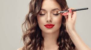 latest news and trends on makeup