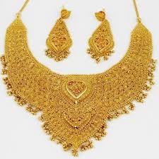 wedding wear bridal gold necklace set