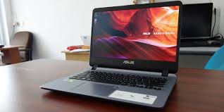 Daftar rekomendasi dan harga laptop core i7. 4 Rekomendasi Laptop Asus Dengan Harga 5 Jutaan Di Awal 2019 Gadgetren