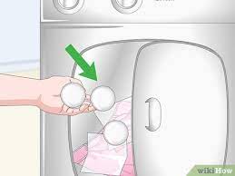 Formulated with 3x the pet hair & lint fighters compared to standard bounce dryer sheets. 3 Simple Ways To Get Pet Hair Out Of Laundry Wikihow