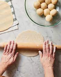 Rolling Out Flour Tortillas gambar png