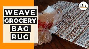 weave a rug using plastic bags