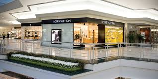 Louis Vuitton The Gardens Mall