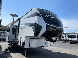 new toy haulers in california