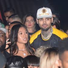 Christopher maurice brown (born may 5, 1989) is an american singer, rapper, songwriter, dancer, and actor. Chris Brown Unveils His New Hairstyle Goes Full Crackhead Mto News
