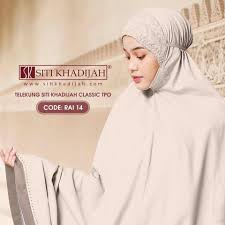 Dah lama nak share tentang telekung siti khadijah ni. Telekung Siti Khadijah Vietnam Women S Fashion Muslimah Fashion On Carousell