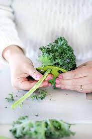 how to prep kale cutting washing and