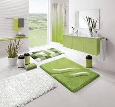 choosing bathroom rug