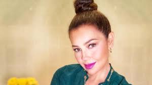 thalía is basically aging in reverse