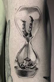 55 Amazing Hourglass Tattoo Designs