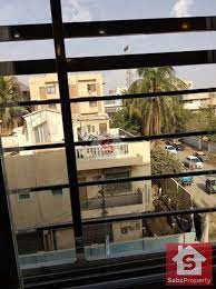 2 bedroom flat to in karachi