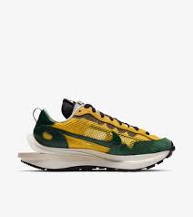 The sacai nike hybrid collection was revealed during paris fashion week that includes hybrid look for the sacai x nike hybrid collection to release in limited quantities sometime this january 2019. Nike X Sacai Vaporwaffle Tour Yellow Gorge Green Sail Release Date Title Snkrs Nz Nz