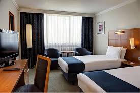 Located less than 10 minutes from the airport, our heathrow conference hotel is a comfortable enjoy a harmonious travel experience at radisson london heathrow. Hotel In Hayes Best Western London Heathrow Ariel Hotel