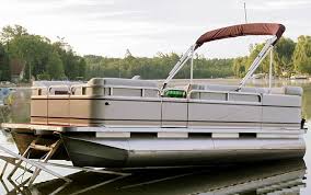 You should consult a car repair manual for further details on replacing the fuel rail for your sp. How To Replace Your Pontoon S Floor