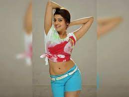 Great look, milky screen, fantasic legs. Praneetha Pawan Kalyan Heroine S Navel Show Telugu Movie News Times Of India