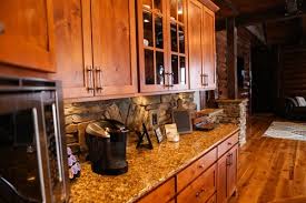 5 log cabin kitchen design ideas