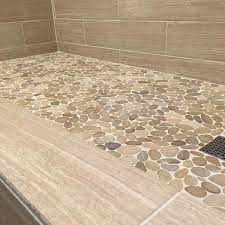 tan honed sliced pebble floor